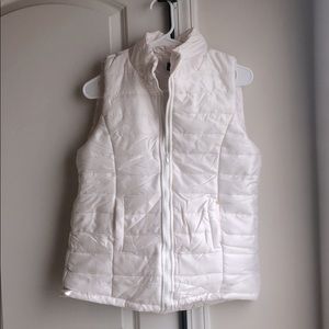 NWT Rue 21 Puffer Vest